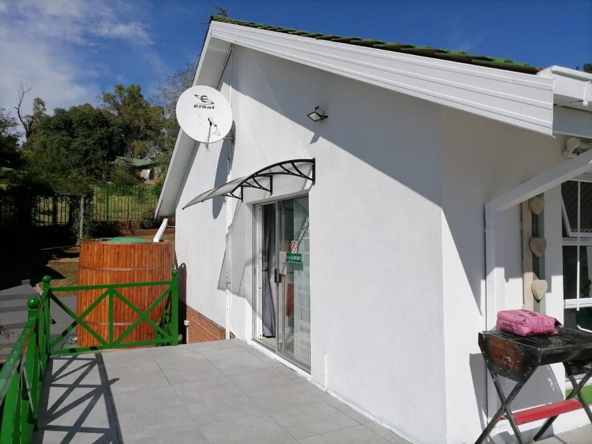 Villa Clarens On Collett Exterior foto